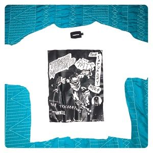 Cropped T-shirt by Dumbgood